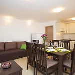 Two-bedroom 0 In *