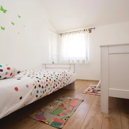 Pet Friendly In * Filipana